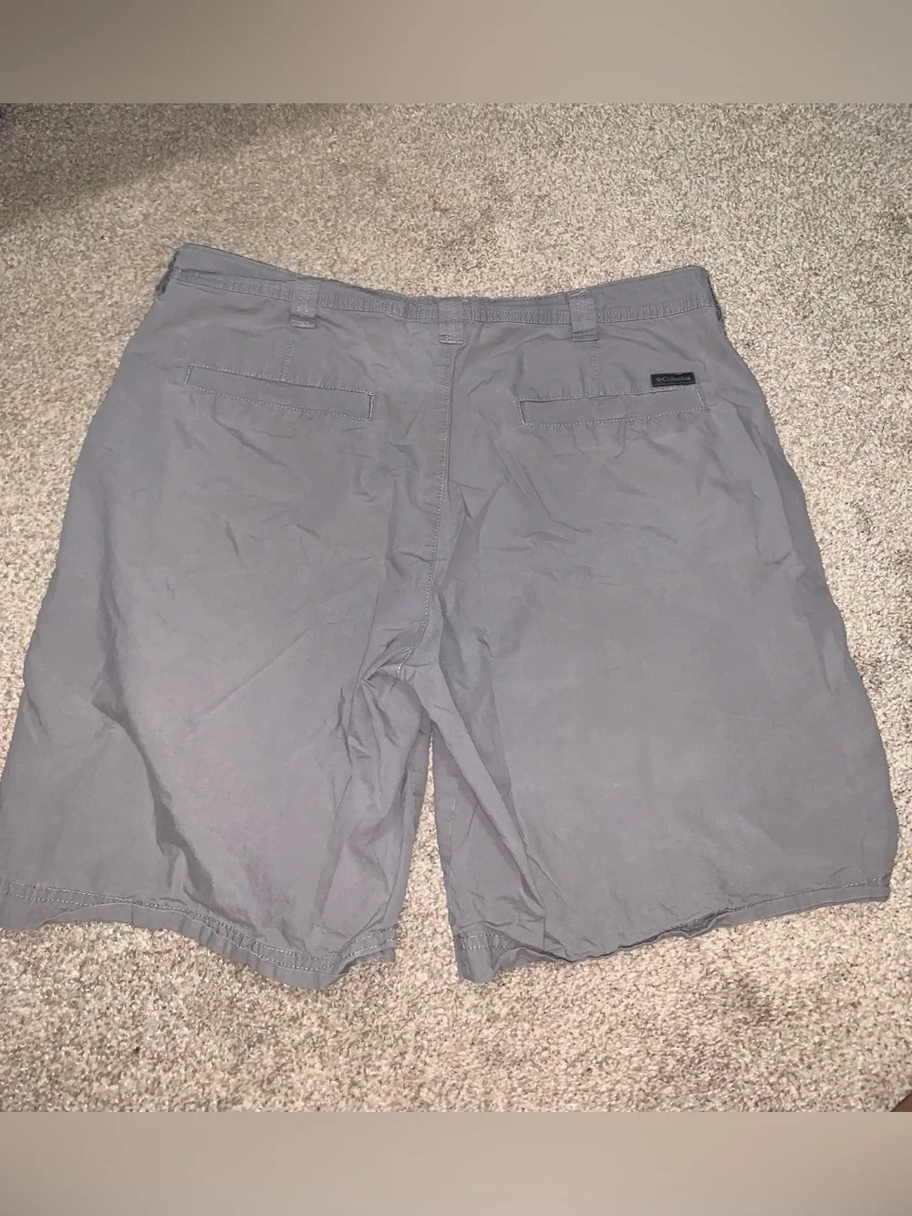 Men's Flat-Front Casual Shorts in Gray